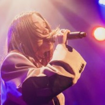 [Album] 安田レイ – Rei Yasuda Live Tour 2023 Circle (2023.09.27/Hi-Res FLAC/RAR)