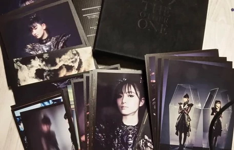 [TV-SHOW] Babymetal – The Other One – Black Box (Photocard Scans) (BDRIP)